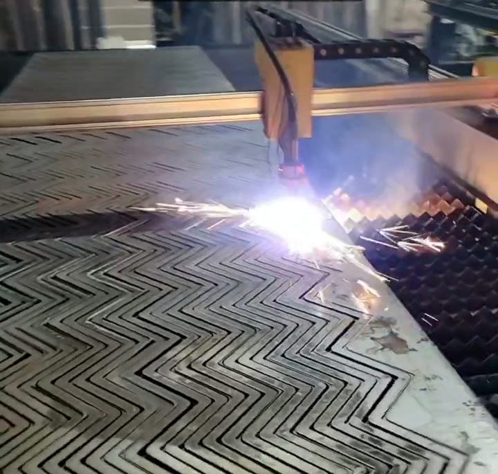 Corte por plasma CNC